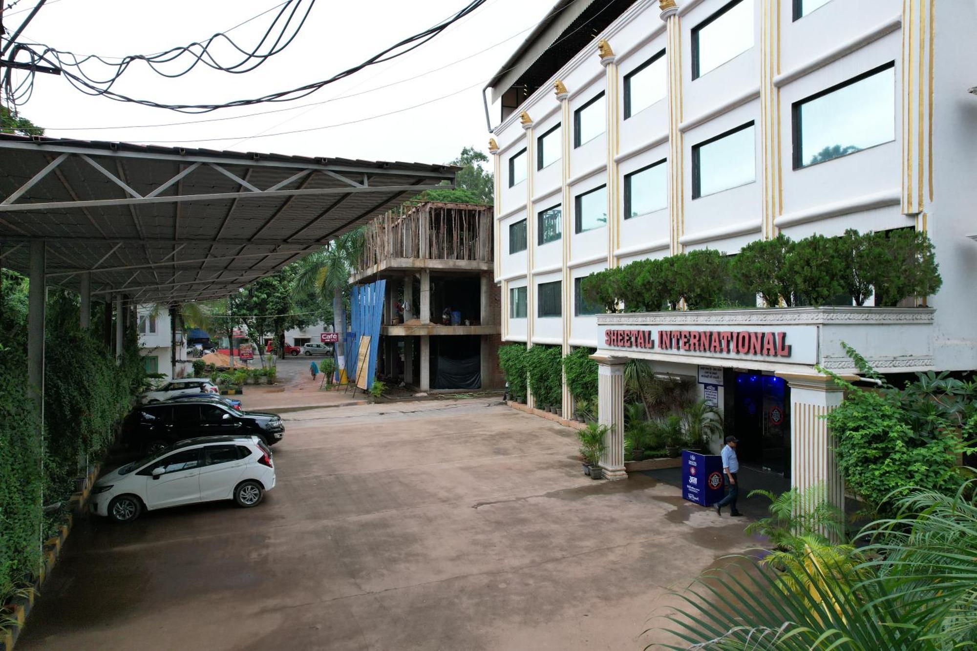 Sheetal International Hotell Rāipur Exteriör bild