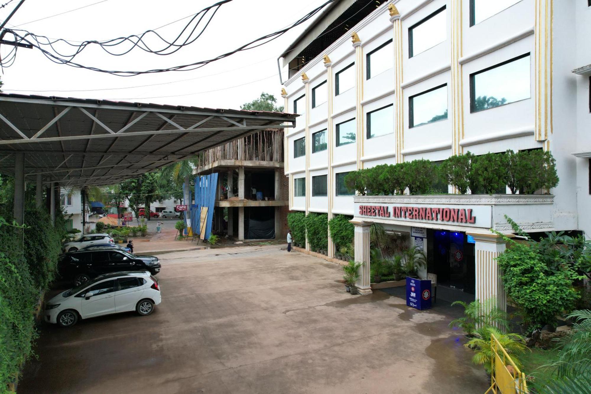 Sheetal International Hotell Rāipur Exteriör bild